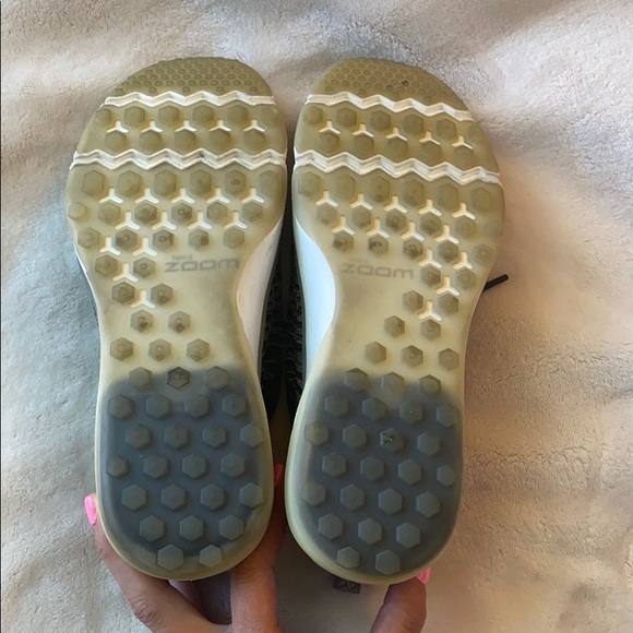 Nike Flyknit Zoom Trainer. Size 6 - Picture 5 of 9